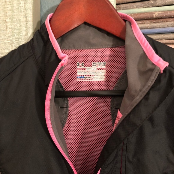 Under Armour ColdGear Windbreaker - Picture 3 of 6